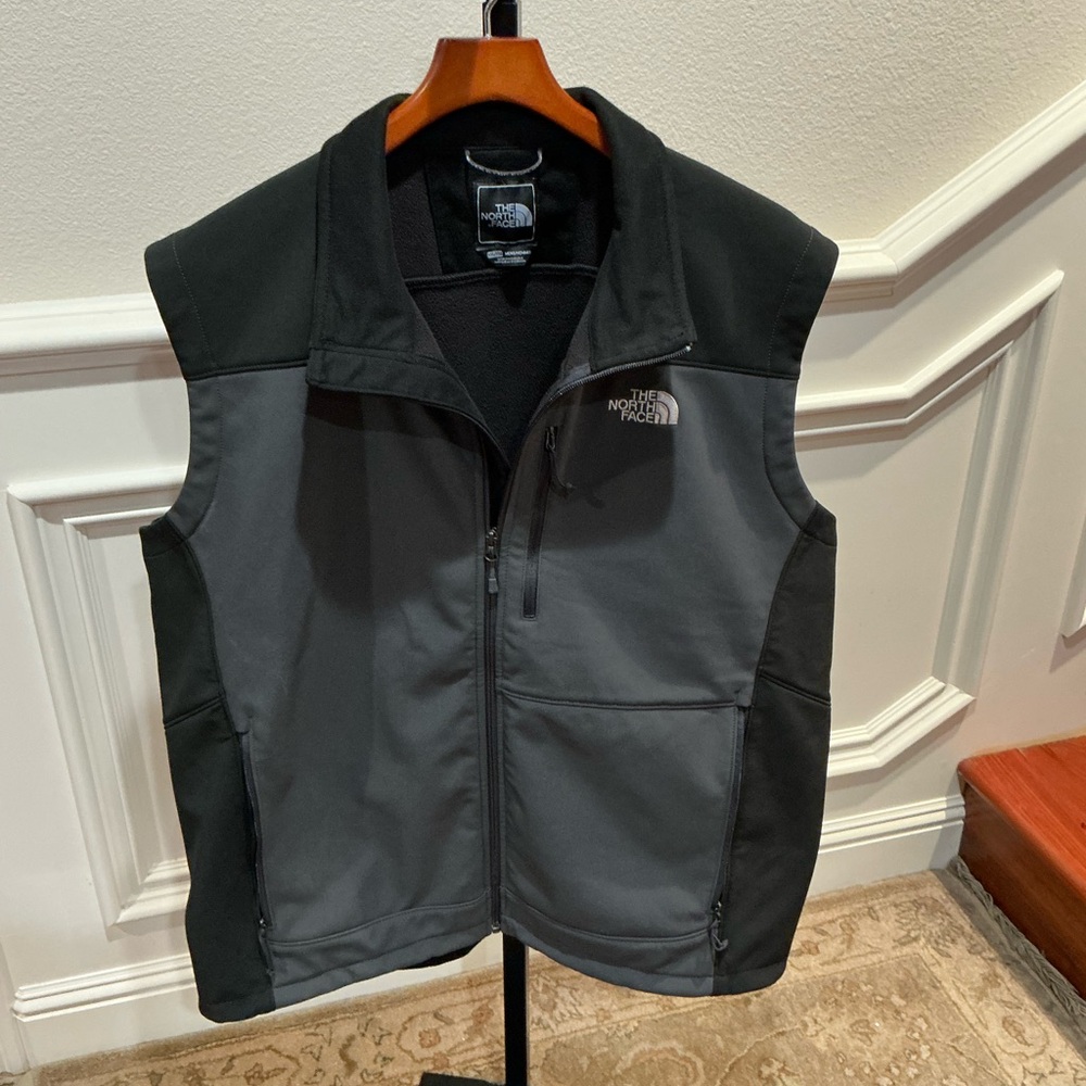 The North Face Men's Black & Gray Softshell Vest - Zip Front